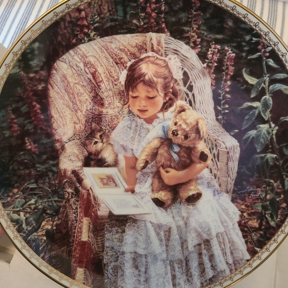 ReCO decorative porcelain plate #2078b - Picture 1 of 3